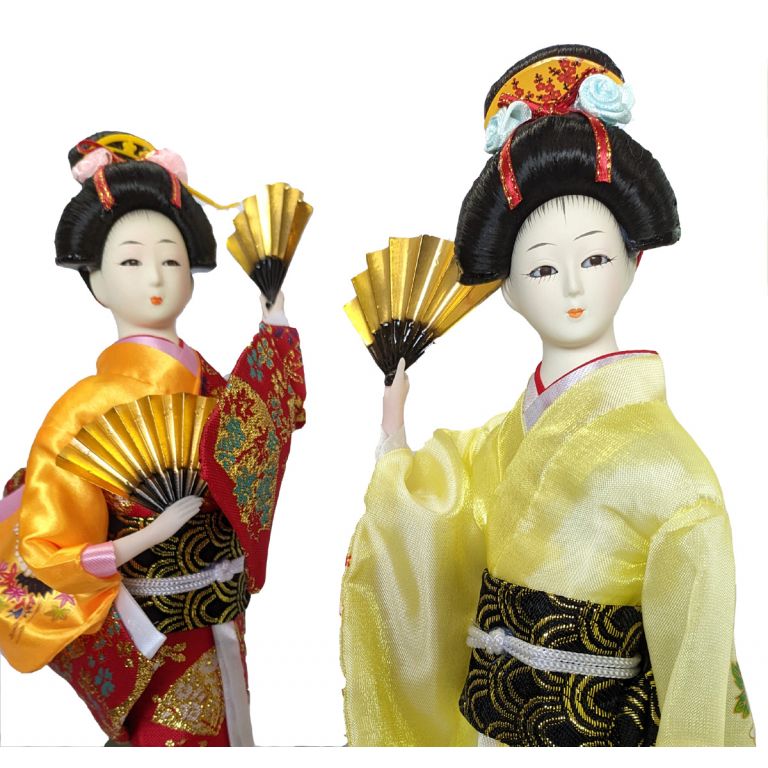 Japanese Lady in Yellow/Gold Doll